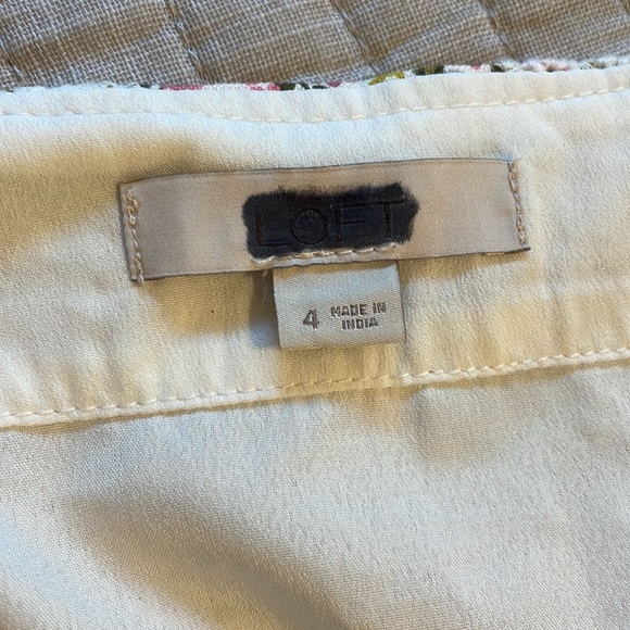 Loft floral embroidered pencil skirt - Picture 2 of 5